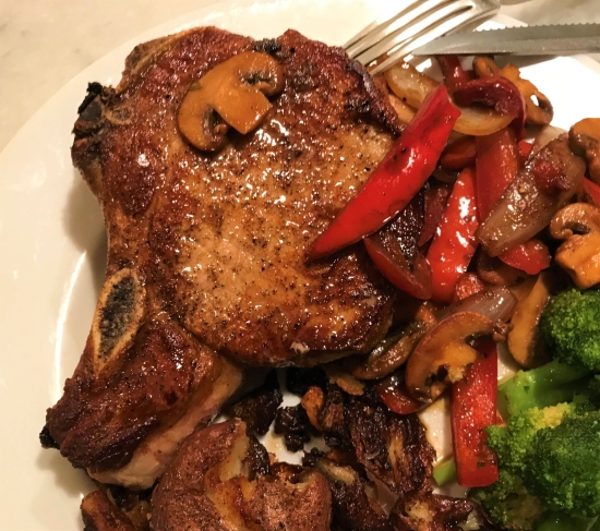crockpot pork chops with red and green bell peppers